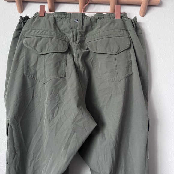 Kuhl Olive Cargo Hiking Pants With Roll Up Hem - Picture 5 of 13